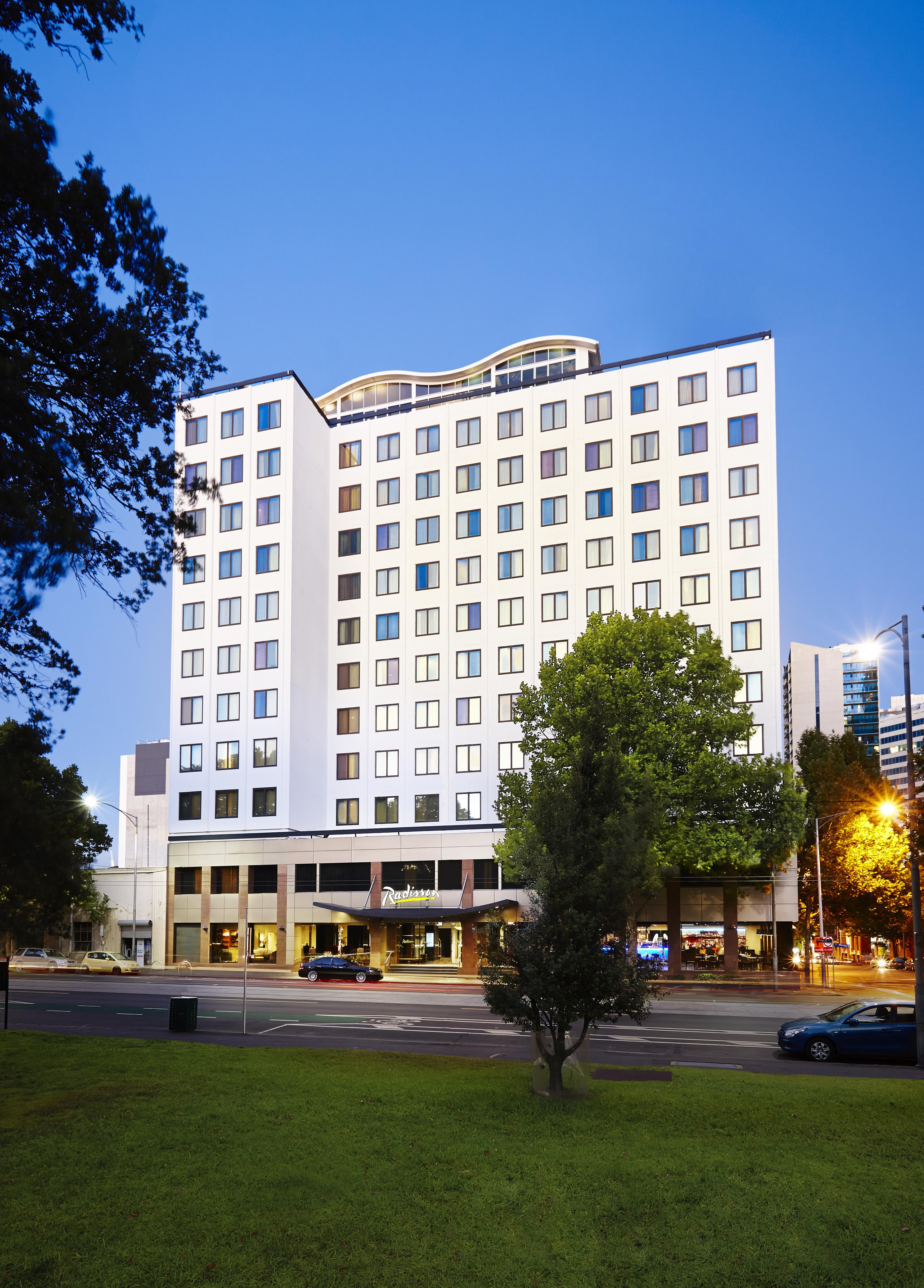 מלון Radisson On Flagstaff Gardens מלבורן מראה חיצוני תמונה